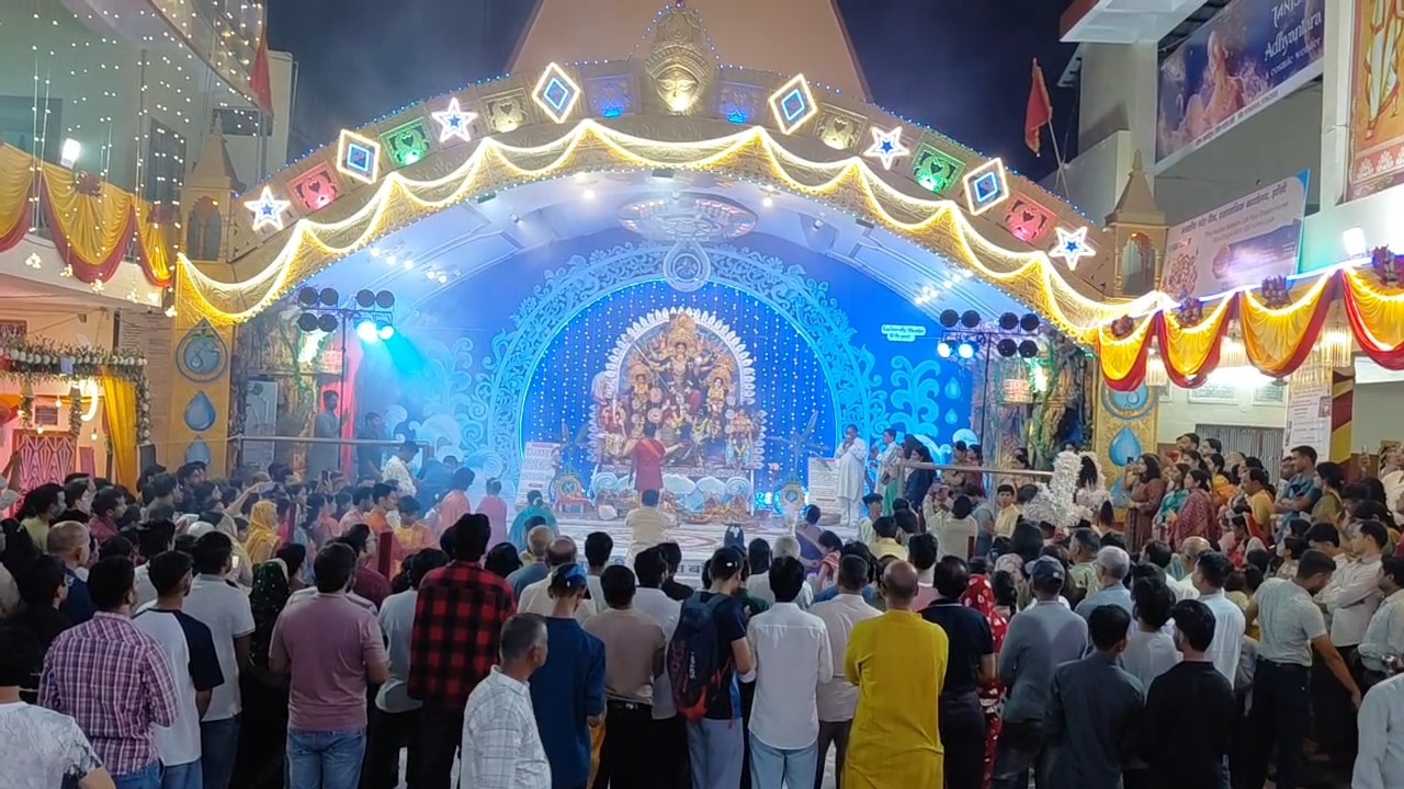 Jhansi Durga Puja
