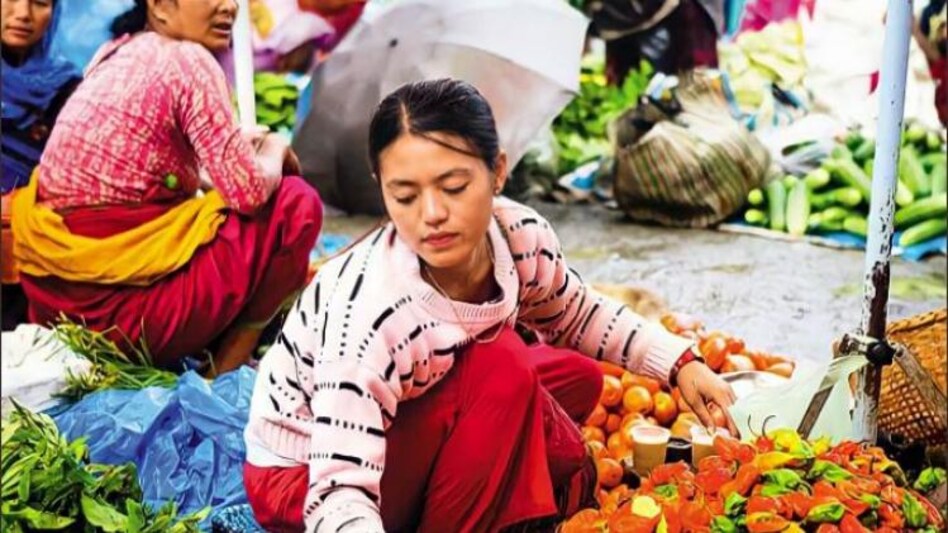 इंफाल का इमा मार्केट जिसे मदर्स मार्केट भी कहते हैं इंफाल का इमा मार्केट जिसे मदर्स मार्केट भी कहते हैं