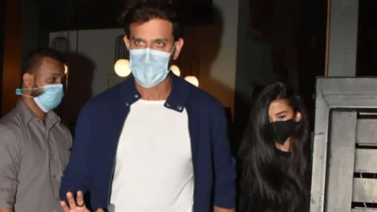 बॉलीवुड के नए लव बर्ड्स बने Hrithik Roshan और Saba Azad, साथ में टाइम स्पेंड करने जाते हैं गोवा 2 सबा और ऋतिक