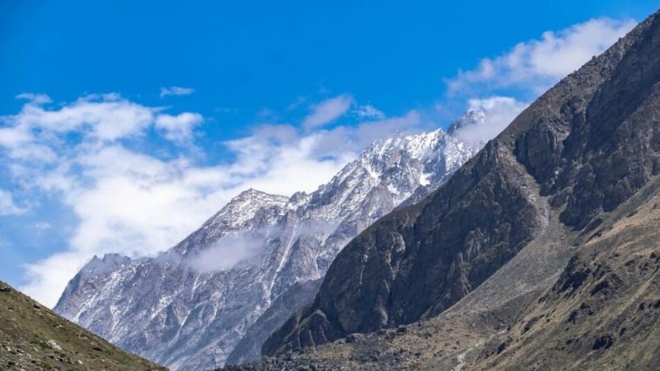 जज्बा हो तो ऐसा...63 की उम्र में आर्थराइटिस को हराकर फतह किया हिमालय (प्रतीकात्मक तस्वीर) जज्बा हो तो ऐसा...63 की उम्र में आर्थराइटिस को हराकर फतह किया हिमालय (प्रतीकात्मक तस्वीर)