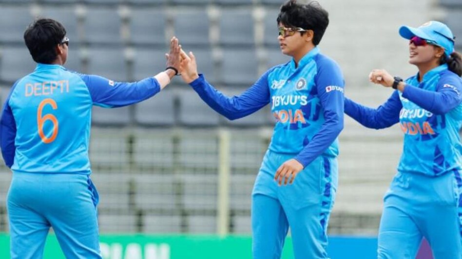 Women Asia Cup T20 Final India vs Sri Lanka: भारत-श्रीलंका के बीच होगा महिला एशिया कप टी20 का फाइनल, जानें किसका पलड़ा है भारी - Womens Asia Cup T20 final between India