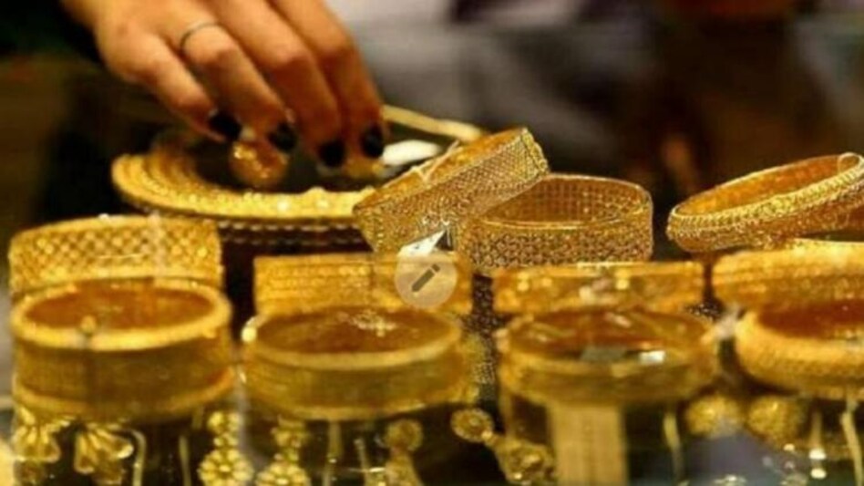 किन लोगों को बचना चाहिए सोना पहनने से किन लोगों को बचना चाहिए सोना पहनने से