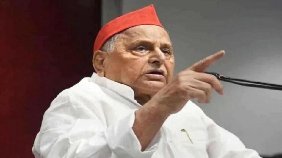 Mulayam Singh Yadav (file photo) Mulayam Singh Yadav (file photo)