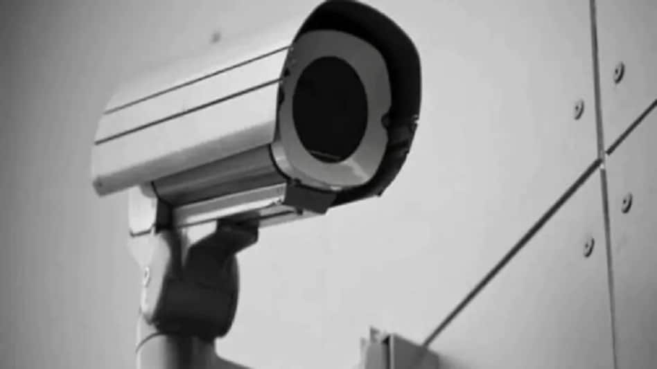 તમામ પોલીસ મથકોમાં 29 માર્ચ સુધી CCTV કેમેરા સુનિશ્ચિત કરોઃ સુપ્રીમ કોર્ટ gujarattak