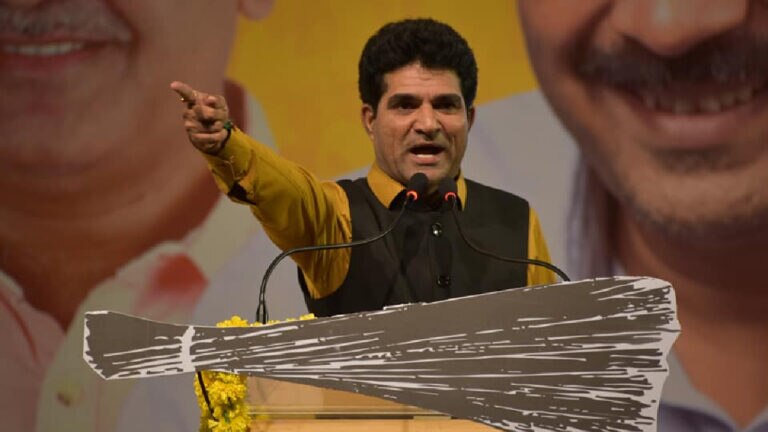 AAP એ કર્યું મહામંથન: ગુજરાતના નેતૃત્વમાં કર્યું પરિવર્તન, ઇટાલીયાના સ્થાને આ દિગ્ગજ નેતાની નિમણુંક gujarattak