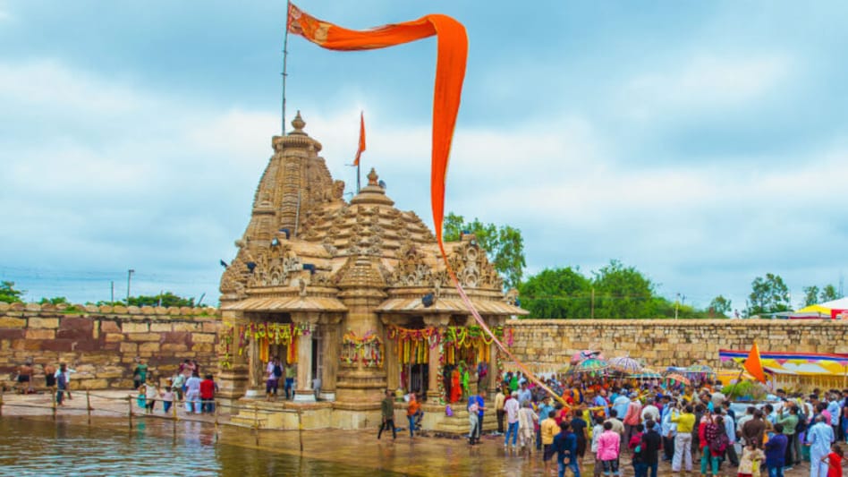થાનગઢમાં આવતીકાલથી શરૂ થશે તરણેતરનો મેળો, ગ્રામીણ ઓલિમ્પિક પણ યોજાશે gujarattak