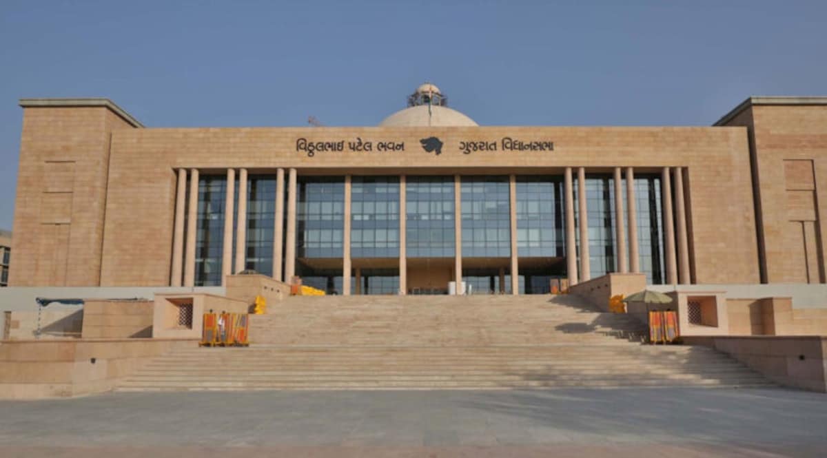 પ્રથમ તબક્કાની ચૂંટણીનું ચિત્ર સ્પષ્ટ, જાણો તમારા વિસ્તારમાં કોણ કોણ છે મેદાને gujarat vidhansabha