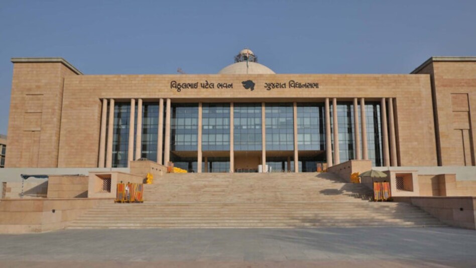 પ્રથમ તબક્કાની ચૂંટણીનું ચિત્ર સ્પષ્ટ, જાણો તમારા વિસ્તારમાં કોણ કોણ છે મેદાને gujarat vidhansabha