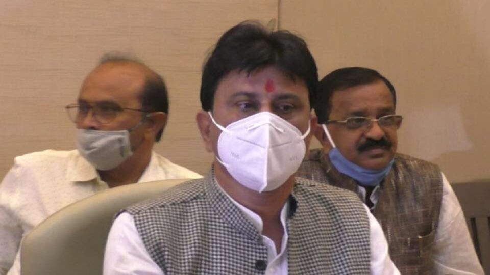 ઉ. ગુજરાતના ચૌધરી સમાજમાં બે ફાડિયા, આ દિગ્ગજ નેતા બોલ્યા- વધુ એક કૌભાંડમાં વિપુલ ચૌધરીની ધરપકડ થશે gujarattak