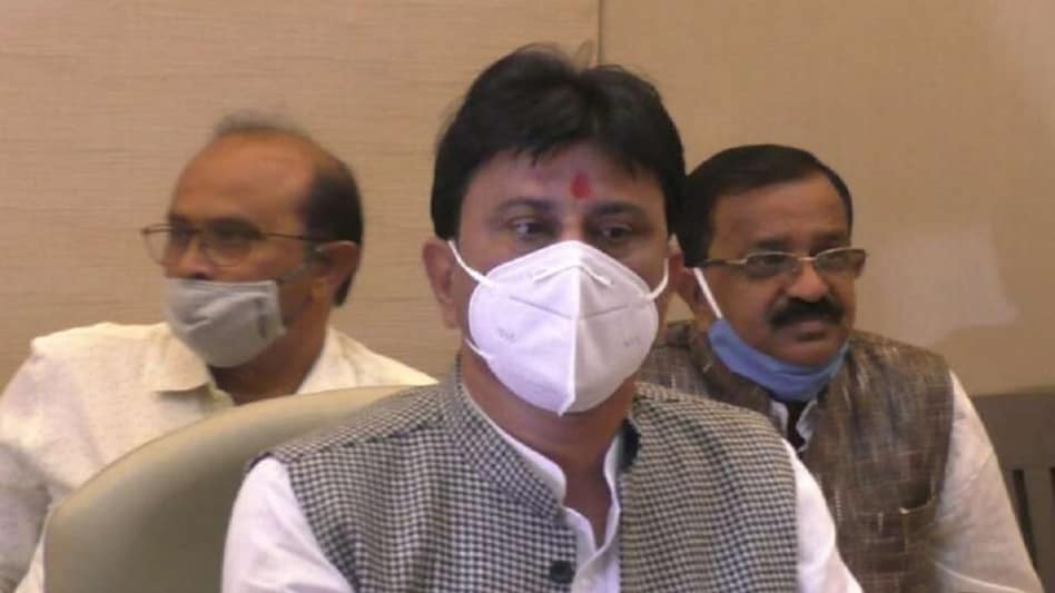 ઉ. ગુજરાતના ચૌધરી સમાજમાં બે ફાડિયા, આ દિગ્ગજ નેતા બોલ્યા- વધુ એક કૌભાંડમાં વિપુલ ચૌધરીની ધરપકડ થશે gujarattak