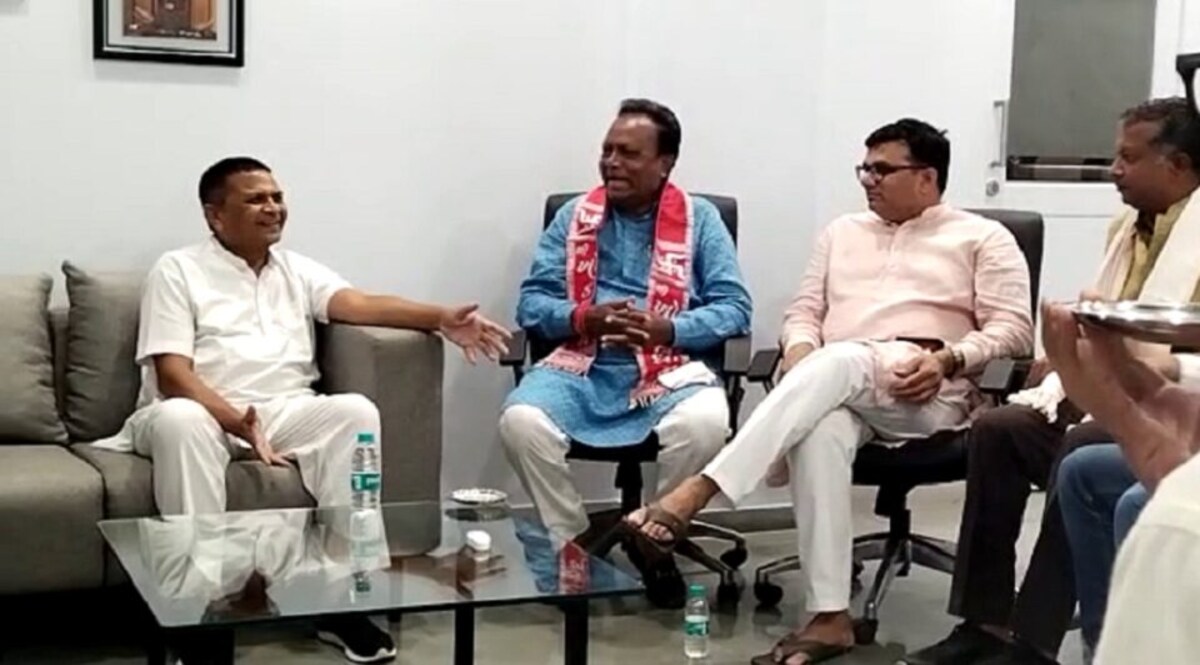 Congressના નેતાઓ સાથે બંધ બારણે ચાય પે ચર્ચા બાદ શું બોલ્યા નરેશ પટેલ? gujarattak