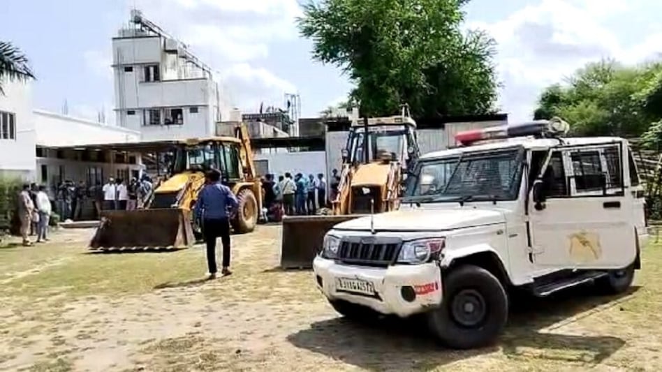 ‘ભાજપને વર્ષો સુધી મફત પાર્ટી પ્લોટ આપ્યો, AAPને આપ્યો એમાં શું તકલીફ છે’, માલિકે શું આરોપ મૂક્યો? gujarattak