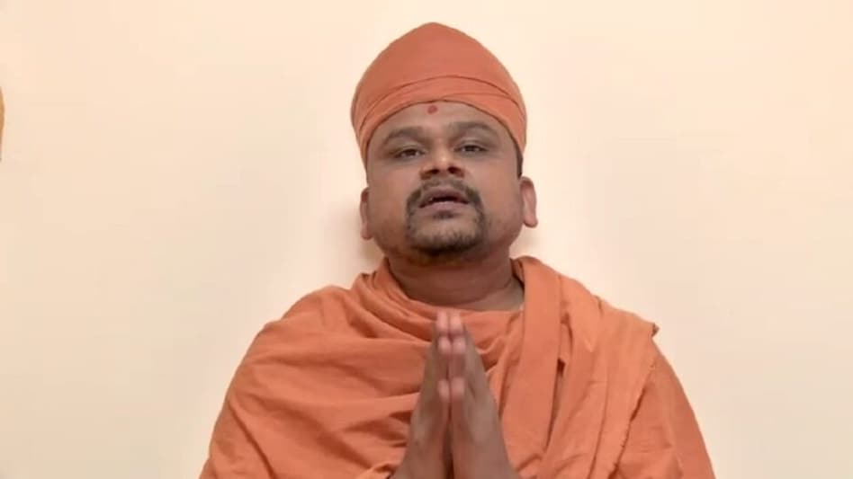 ‘ભગવાન શિવે કહ્યું પ્રબોધ સ્વામીના દર્શન થાય તેવા પૂણ્ય જાગ્રત નથી થયાં’, પ્રબોધ સ્વામીના શિષ્યે પોત પ્રકાશ્યું gujarattak