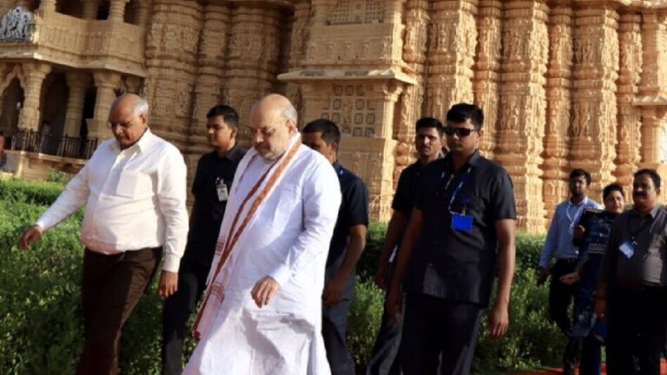 અમિત શાહે નવા વર્ષે કાર્યકરો સાથે કરી શુભેચ્છા મુલાકાત, સ્થાનિકો-હોદ્દેદારો હાજર રહ્યા gujarattak