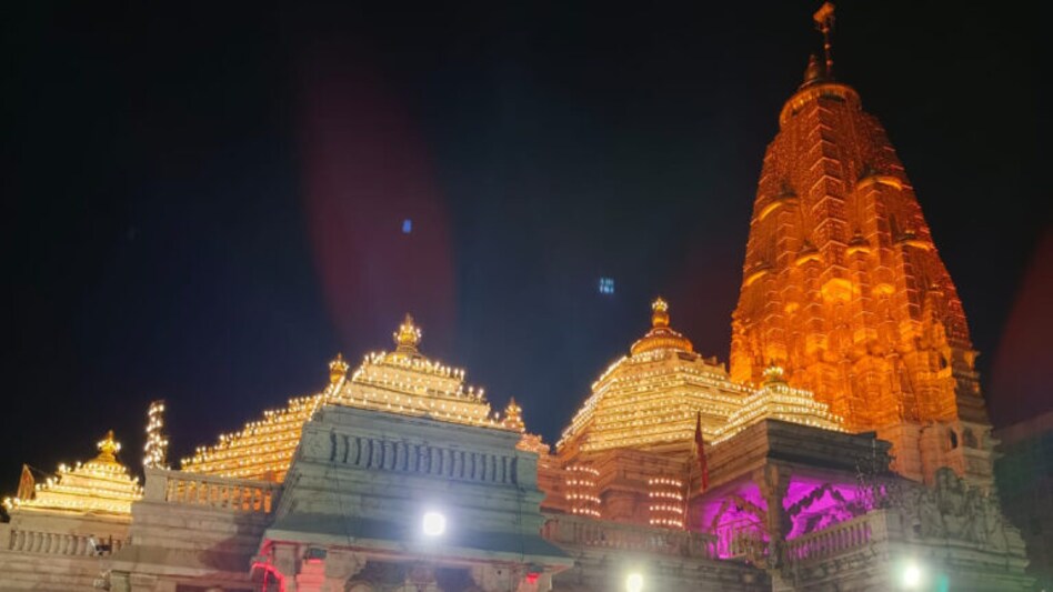 Gujarat Tak ના અહેવાલની અસર, અંબાજી મંદિર લાઇટિંગથી ઝગમગી ઉઠ્યું gujarattak