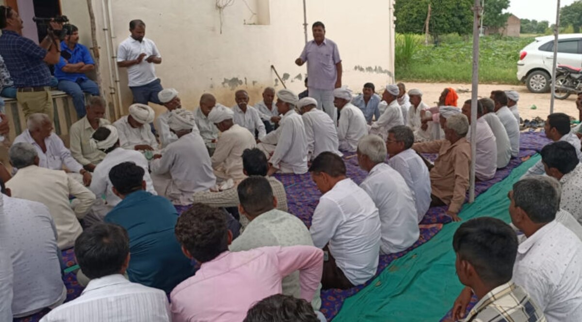 Congress માટે મુસીબત બની શકે છે ઠાકોર સમાજ, ચંદનજી સામે અગ્રણીઓએ મોરચો માંડ્યો gujarattak