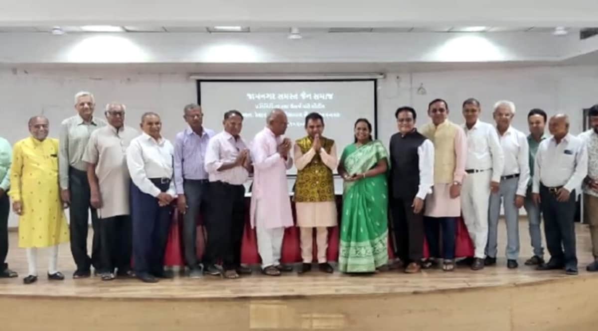 ટિકિટ મુદ્દે વધુ એક સમાજનો હુંકાર, જામનગરમાં સભા યોજી સમાજ માટે કરી ટિકિટની માગણી gujarattak