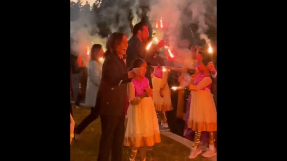 અમેરિકામાં કમલા હેરિસે નિવાસ સ્થાને આવી રીતે મનાવી દિવાળી, જુઓ આ Video gujarattak