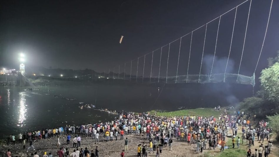 Morbi Tragedy: AAP નેતા ઈસુદાન ગઢવી અને ગોપાલ ઈટાલિયા મોરબી જવા રવાના gujarattak