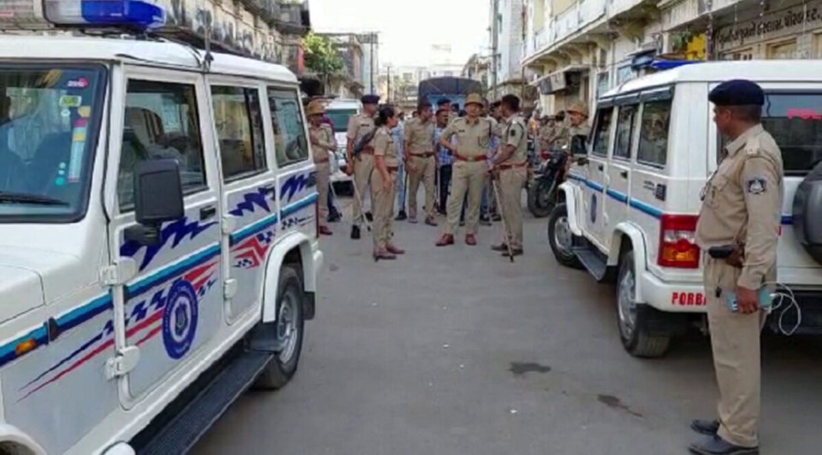 પોરબંદરમાં દબાણ હટાવવા ગયેલી ટીમ પર હુમલો, 1000ના ટોળા સામે ફરિયાદ, પોલીસના ધાડે ધાડા ઉતર્યા gujarattak