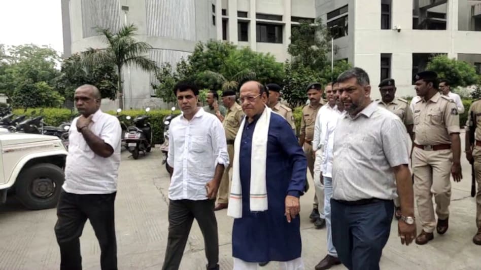 વિપુલ ચૌધરીના સાગરદાણ પ્રકરણમાં અર્જુન મોઢવાડિયા અને શંકરસિંહ વાઘેલાએ કોર્ટમાં શું જુબાની આપી? gujarattak