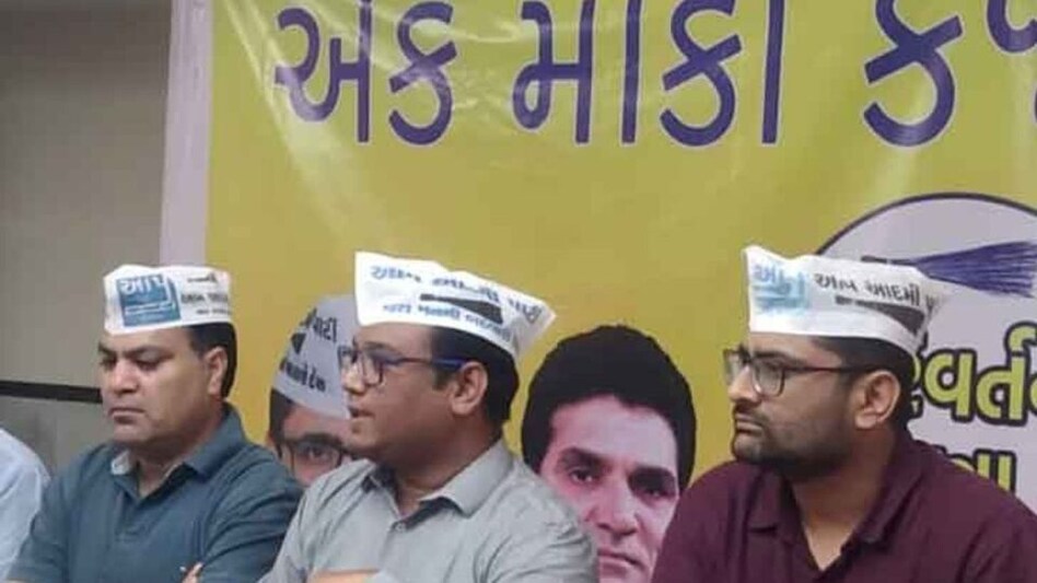 કેજરીવાલ સૌરાષ્ટ્રમાં, ઈટાલિયા આજે સુરતમાં ભાજપના ગઢમાં રોડ શો અને જનસભા ગજવશે, જાણો કાર્યક્રમ gujarattak