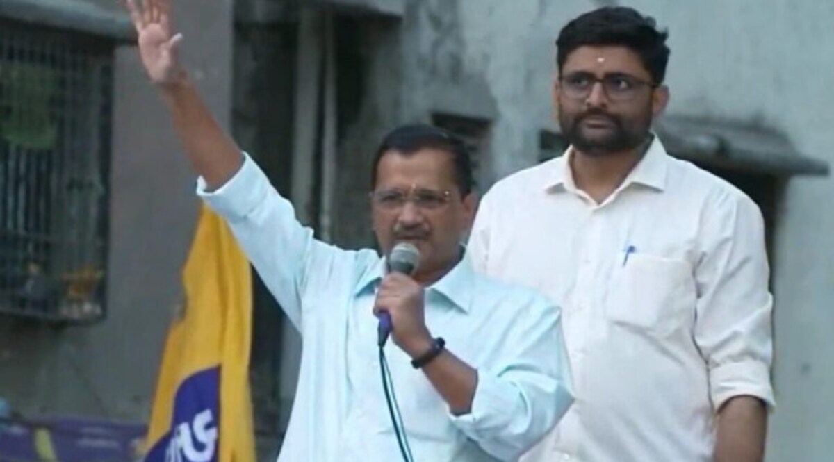 ‘આ લોકો કહે છે કેજરીવાલની આંખો ફોડી નાખીશું, પગ તોડી નાખીશું’- સુરતમાં રોડ શોમાં જે થયું તે પછી બોલ્યા AK gujarattak