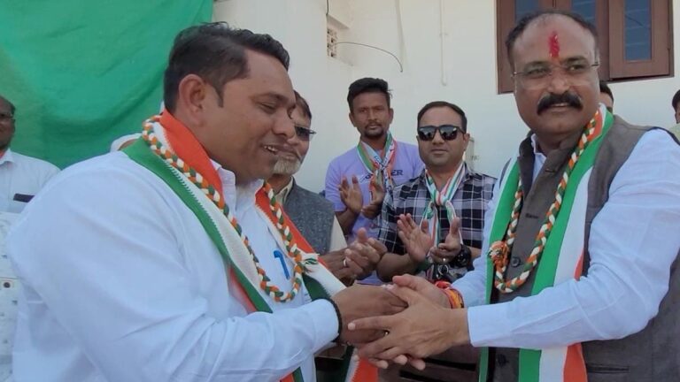 BJPના ગઢમાં ગાબડું પડ્યું, હિંમતનગરના રબારી તથા ઠાકોર સમાજના કાર્યકરો કોંગ્રેસમાં જોડાયા.. gujarattak