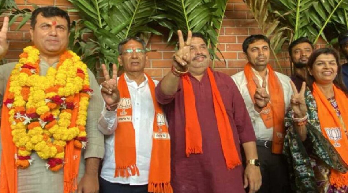 રાજકોટ શહેરની 4 બેઠક પર નવા ચહેરા પર ભાજપે રમ્યો દાવ, પૂર્વ મુખ્યમંત્રી અને મંત્રીનું પણ કાપ્યું પત્તું gujarattak