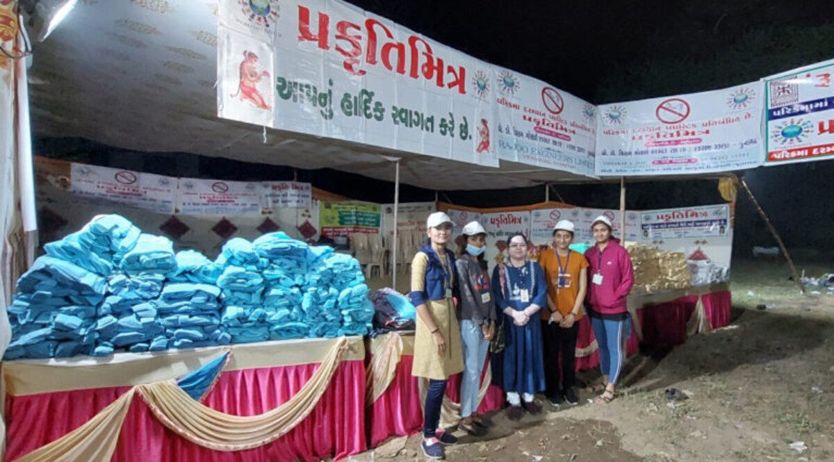 જુનાગઢઃ પ્લાસ્ટિક બેગના બદલામાં આપે છે ઈકો ફ્રેન્ડલી બેગ… પરિક્રમામાં જ્ઞાન જ્યોત પ્રગટાવી gujarattak