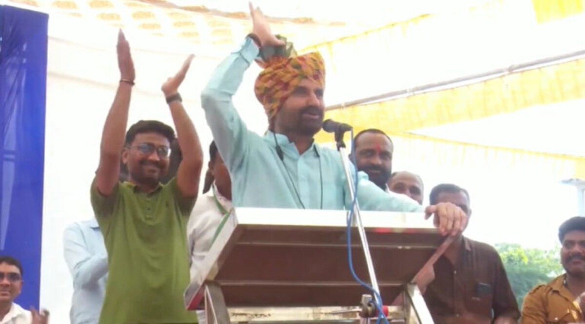 Video: શક્તિસિંહે નીતિન પટેલની ફીરકી લીધીઃ કહ્યું ‘…એટલે તેમને ઉલાળીને પછાળ્યા એ ગાય માતા, ટિકિટમાં પણ પછાડ્યા’ gujarattak