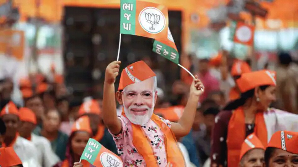 BJP ના 27 નેતા સસ્પેન્ડ: બીજા તબક્કાનું મતદાન પુર્ણ થતા જ મોટી કાર્યવાહી gujarattak