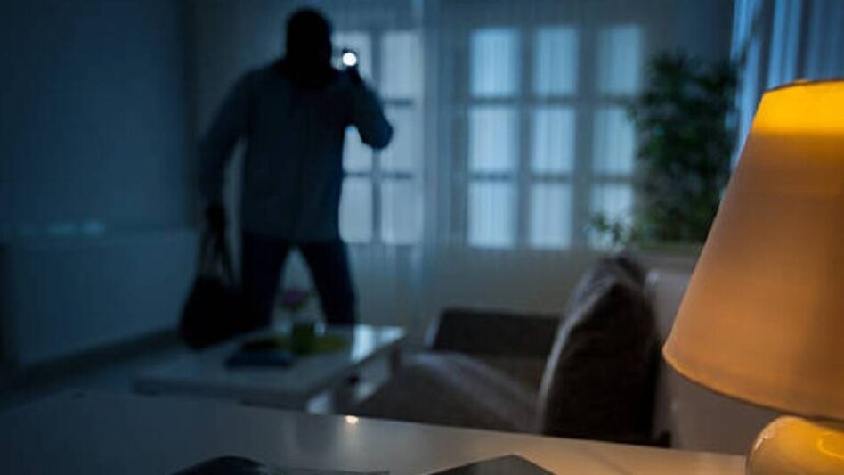 તસ્કરો પોલીસ ક્વાર્ટર જ લૂંટી ગયા, એક-બે નહીં 9મી વાર ચોરી કરી! gujarattak