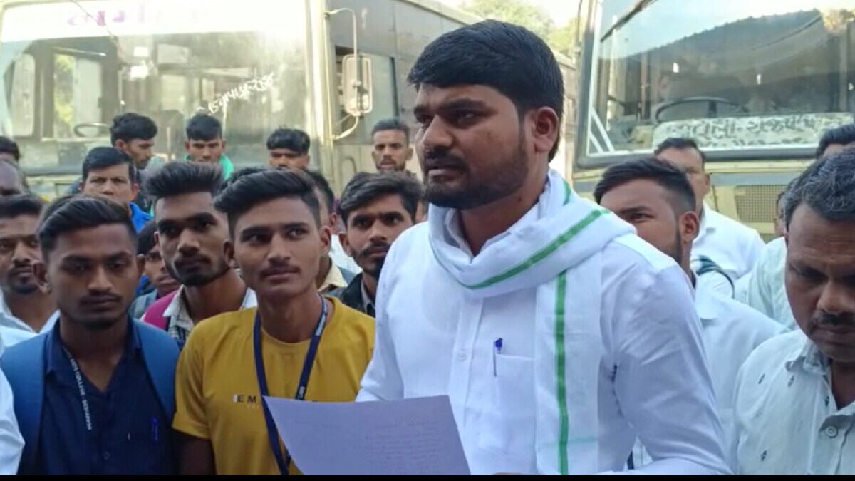 ચૈતર વસાવા વિફર્યા: ખુલ્લી ધમકી આપતા કહ્યું, બસ નહીં મળે તો ડેપો બંધ કરી દેવાશે gujarattak