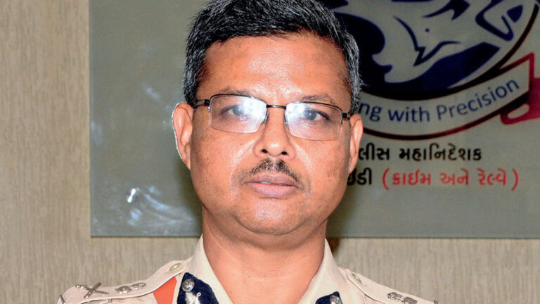 વ્યાજખોરો વિરુદ્ધ હવે સીધા કમિશ્નર જ કરશે કાર્યવાહી, અમદાવાદ CP નો મહત્વનો નિર્ણય gujarattak