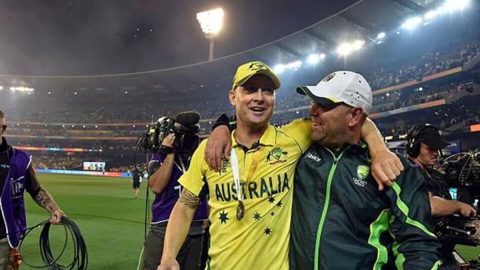 ઓસ્ટ્રેલિયન ખેલાડી માઇકલ ક્લાર્કને તેની ગર્લફ્રેંન્ડે જાહેરમાં માર માર્યો gujarattak