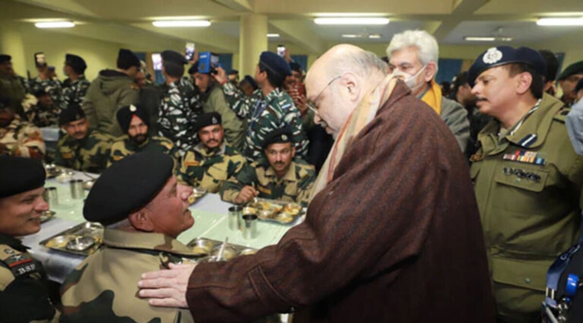 આતંકવાદીઓને નાથવા કેન્દ્ર સરકાર સમગ્ર કાશ્મીરને છાવણીમાં પરિવર્તિત કરશે gujarattak