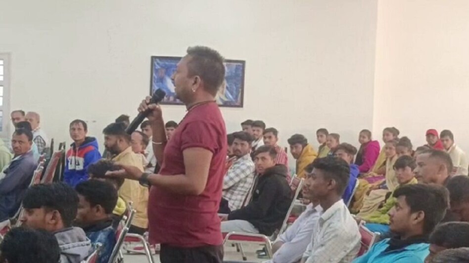 બનાસકાંઠાનો પ્રથમ કિસ્સો, પોલીસના લોક દરબારમાં મહિલા વ્યાજખોર સામે ફરિયાદ નોંધાઈ gujarattak