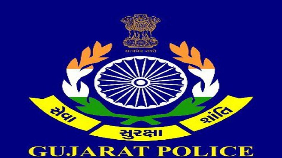 રાજ્યના પોલીસ બેડામાં ખુશીનો માહોલ: 2 અધિકારીઓને પ્રેસિડન્ટ મેડલ, 12 અધિકારીઓને મળશે પોલીસ મેડલ gujarattak