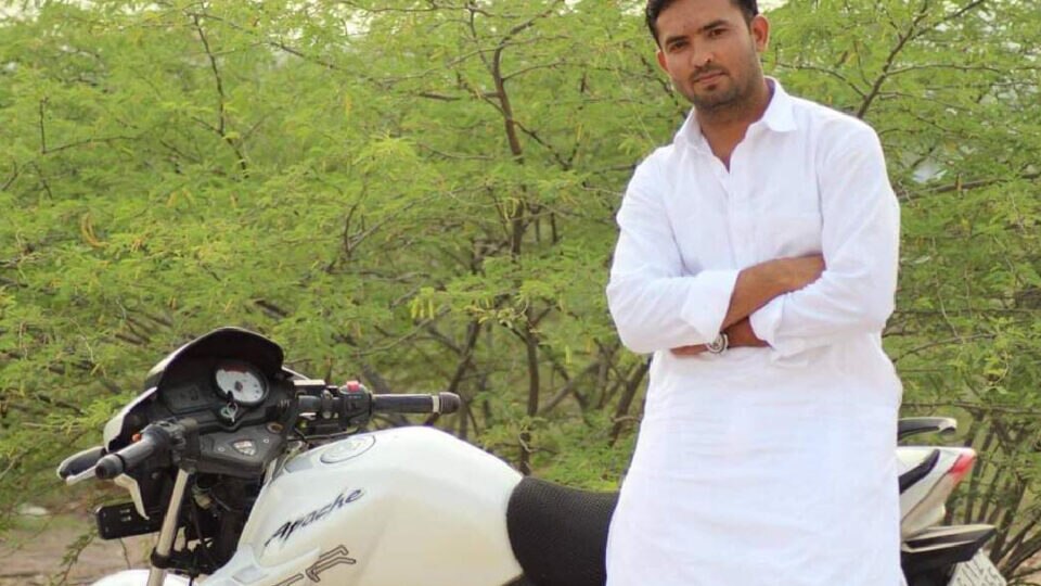 ભુજમાં AIMIMના હોદ્દેદાર અને પાસાના આરોપીએ પોલીસ ઉપર ગાડી ચઢાવી દીધી, જાણો શું છે સમગ્ર મામલો gujarattak