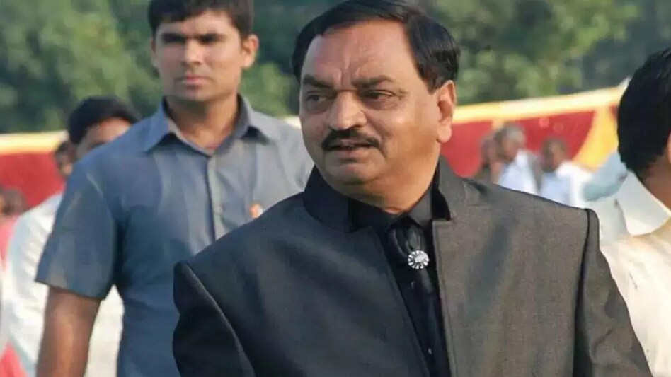 દિનેશ પટેલે બરોડા ડેરીના પ્રમુખ પદ પરથી આપ્યું રાજીનામું, વિધાનસભાની ચૂંટણીથી છે ચર્ચામાં gujarattak