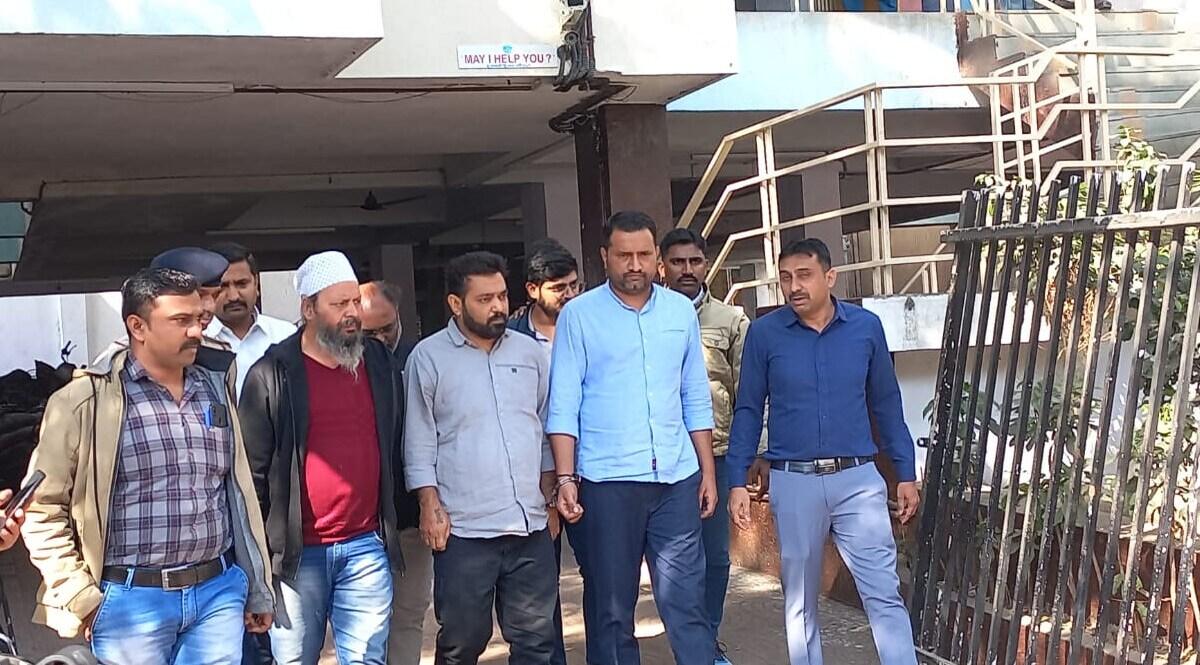 રાજકોટથી રાજ્યભરમાં નકલી નોટો ઘુસાડવાનું કૌભાંડ ઝડપાયું, પાંચ લોકોની ધરપકડ gujarattak