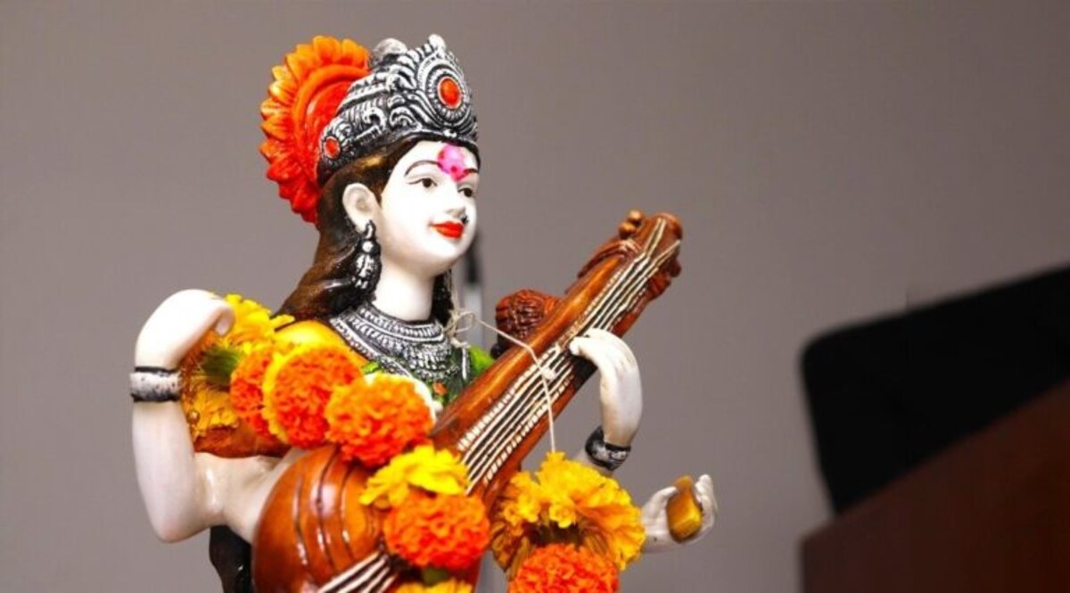 આજે વસંત પંચમીએ અમદાવાદમાં 2000થી વધુ લગ્નો, જાણો સરસ્વતી પૂજાના શુભ મહૂર્ત gujarattak