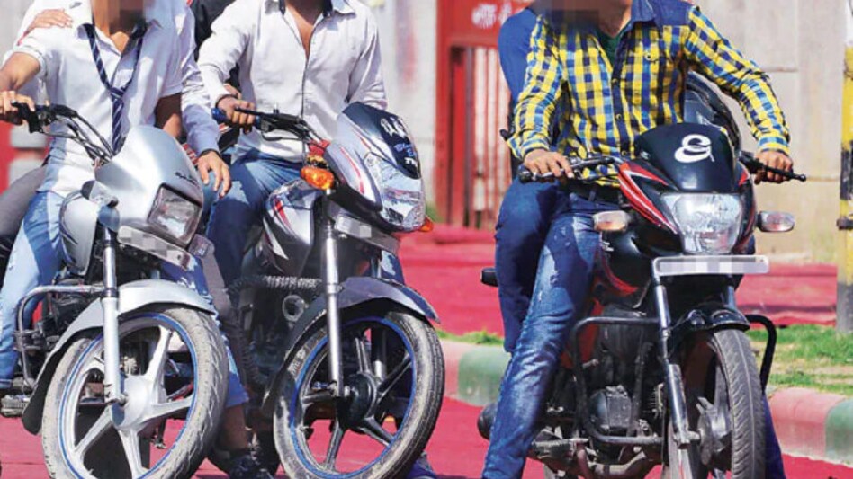 બાળકને વાહન ચલાવવા આપતા ચેતજોઃ અકસ્માતમાં સગીરનું મોત થતા પિતા સામે FIR gujarattak