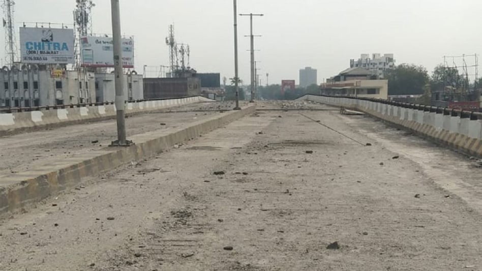 અમદાવાદ: નબળું કોંક્રિટ વાપરતા હાટકેશ્વર બ્રિજ સડી ગયો, AMCએ 2022માં ચૂંટણીના કારણે રિપોર્ટ દબાવી રાખ્યો! gujarattak