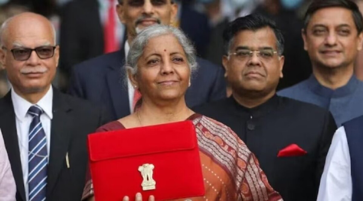 Budget 2023: સામાન્ય નાગરિકોને આવકમાં છૂટ સહિત આ 10 આશાઓ, આજે ખુલશે નાણામંત્રીનો પટારો gujarattak