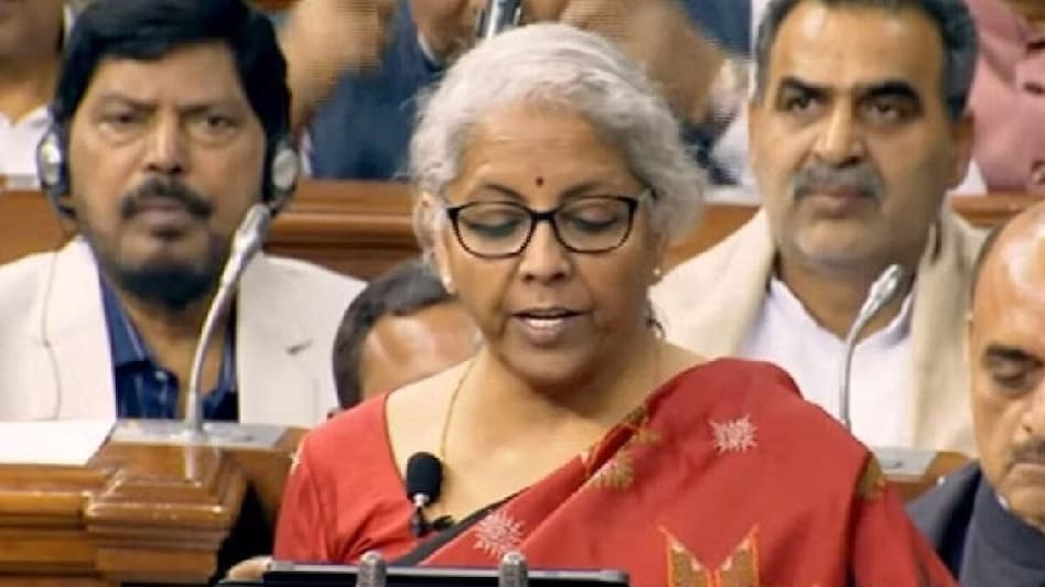 Budget 2023: સિગારેટ થશે મોંઘી.. તો જાણો મોબાઈલ અને ટીવીની કિંમતમાં શું થશે ફેરફાર? gujarattak