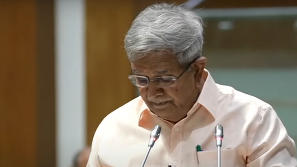 ઈલેક્ટ્રિક ટુ-વ્હીલરને લઈ બજેટમાં થઈ મહત્વની જાહેરાત, જાણો કોને મળશે લાભ gujarattak