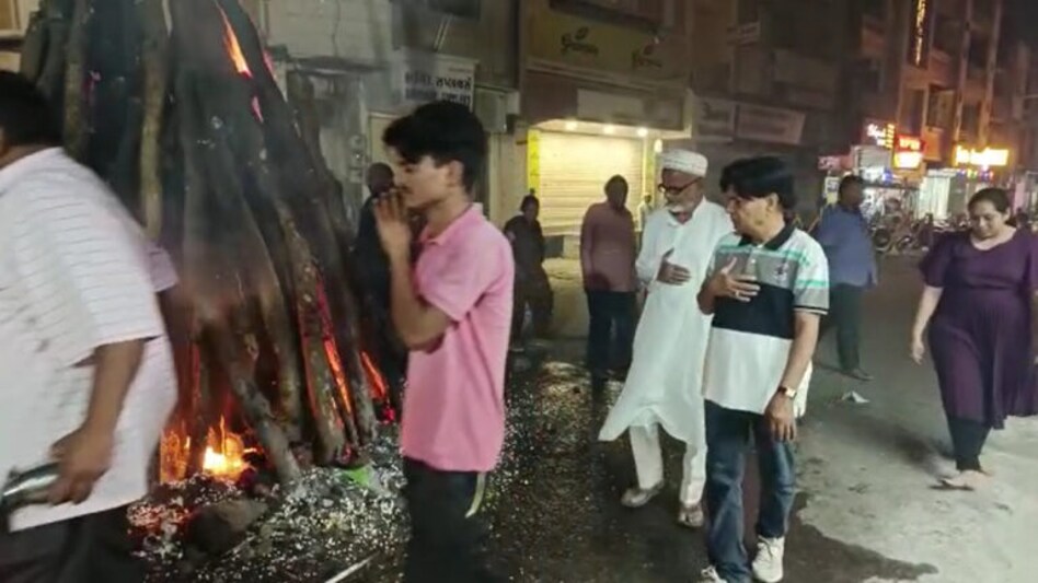 હિંદુ મુસ્લિમ એકતાનું ઉતમ ઉદાહરણ એવી ગોધરાની એકતા હોળી gujarattak