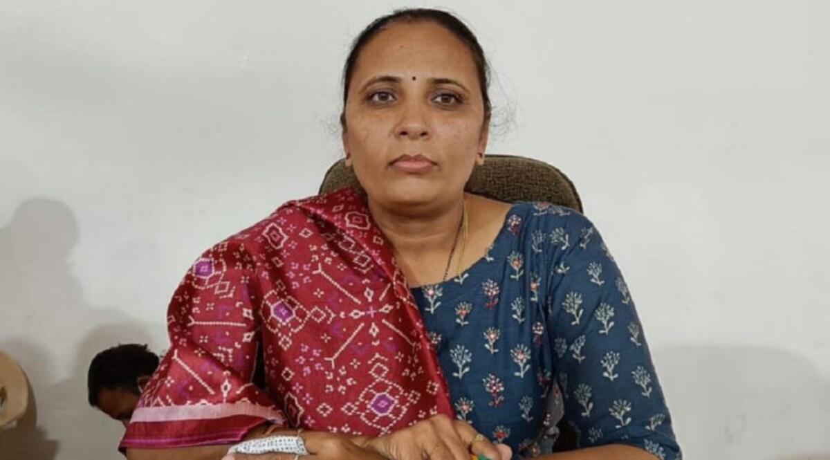 પાટણના નગરપાલિકા પ્રમુખે એવું તો શું કર્યું કે ભરવો પડ્યો 400 રૂપિયા દંડ gujarattak